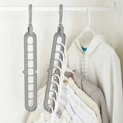 9-in-1 Smart Hanger Pro™